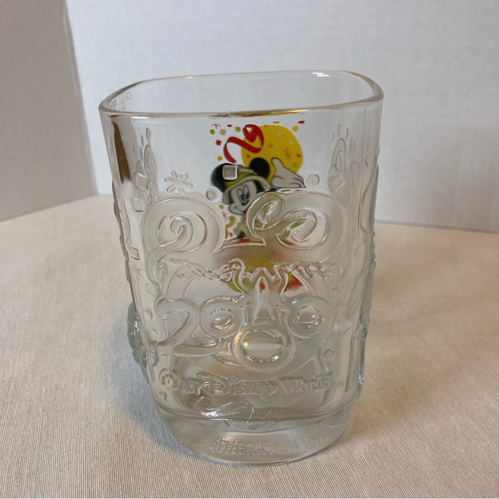 McDonald’s Disney Millennium 2000 Mickey Mouse Celebration Glass Tumbler - Picture 4 of 10